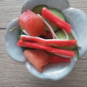 きゅうり トマト カニカマのポン酢サラダ
